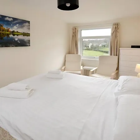 27 Thrang Brow, Holiday home
